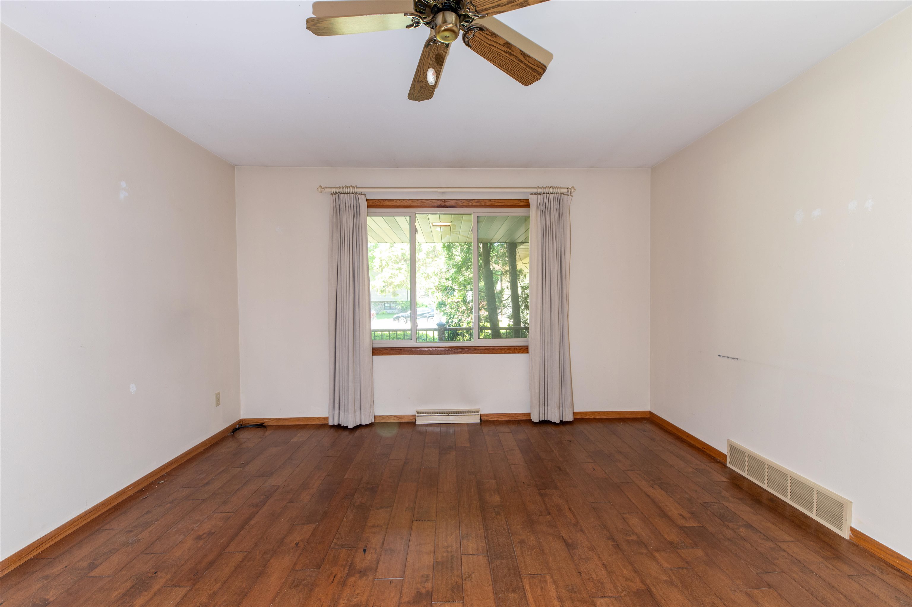 1032 Pilgrim Road Neenah, WI 54956 - Photo 19 of 42