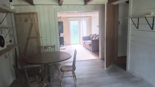 $94,900 | 2198 Eight Rod Road, Sidney, ME 04330