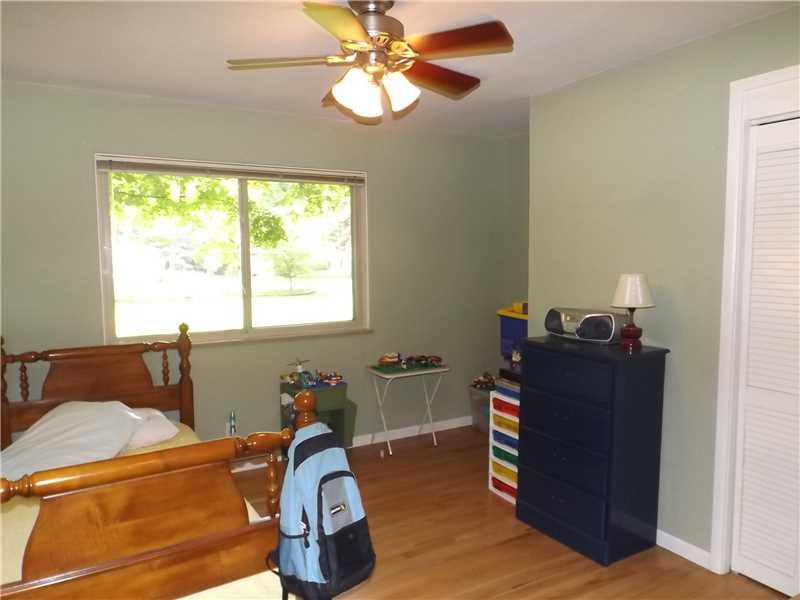 3548 Pinecrest Road Indianapolis, IN 46234 - Photo 12 of 24 Gallery Image 12