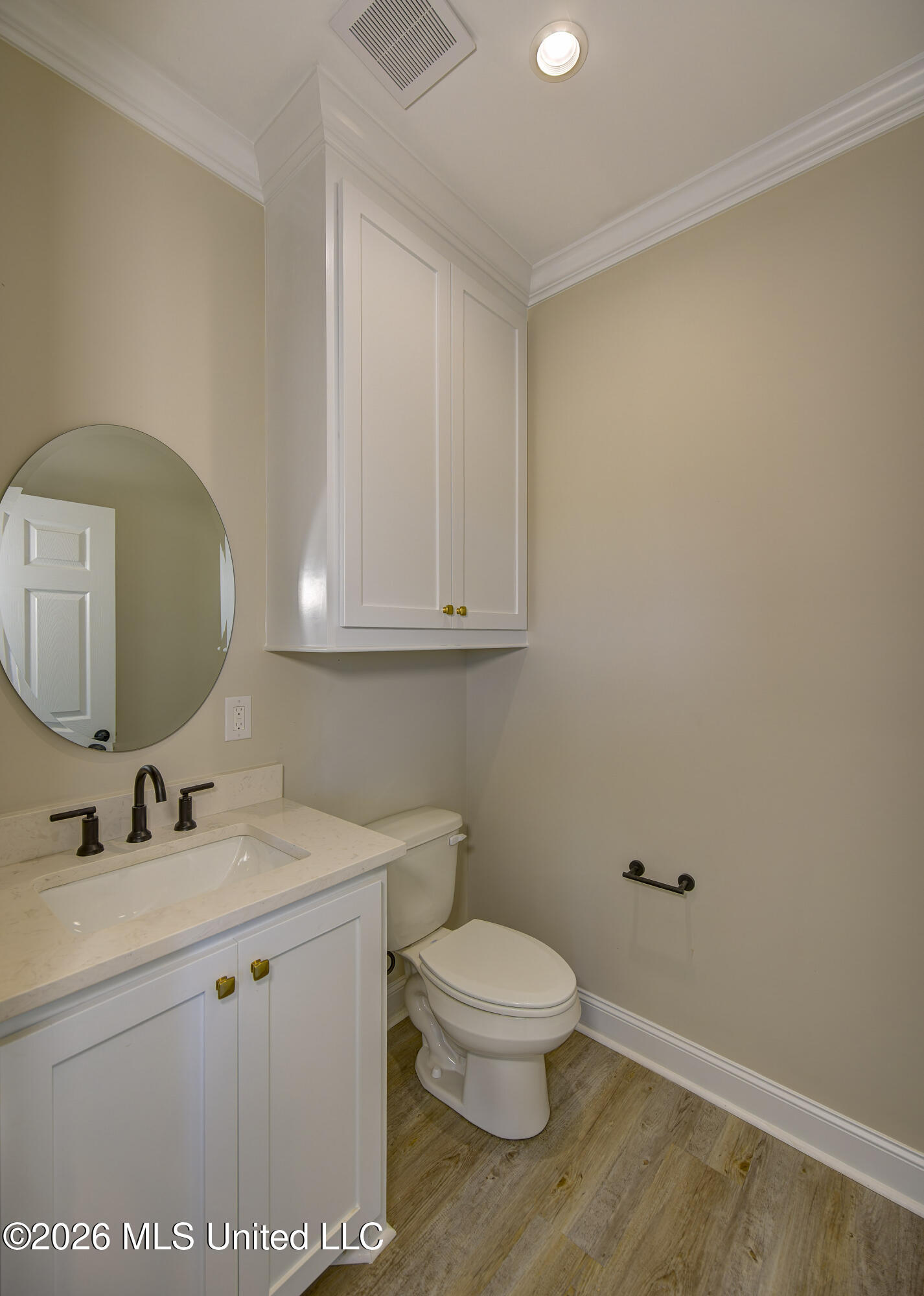 2410 Eagle Lake Shore Road Vicksburg, MS 39183 - Photo 16 of 55 Half Bath 2