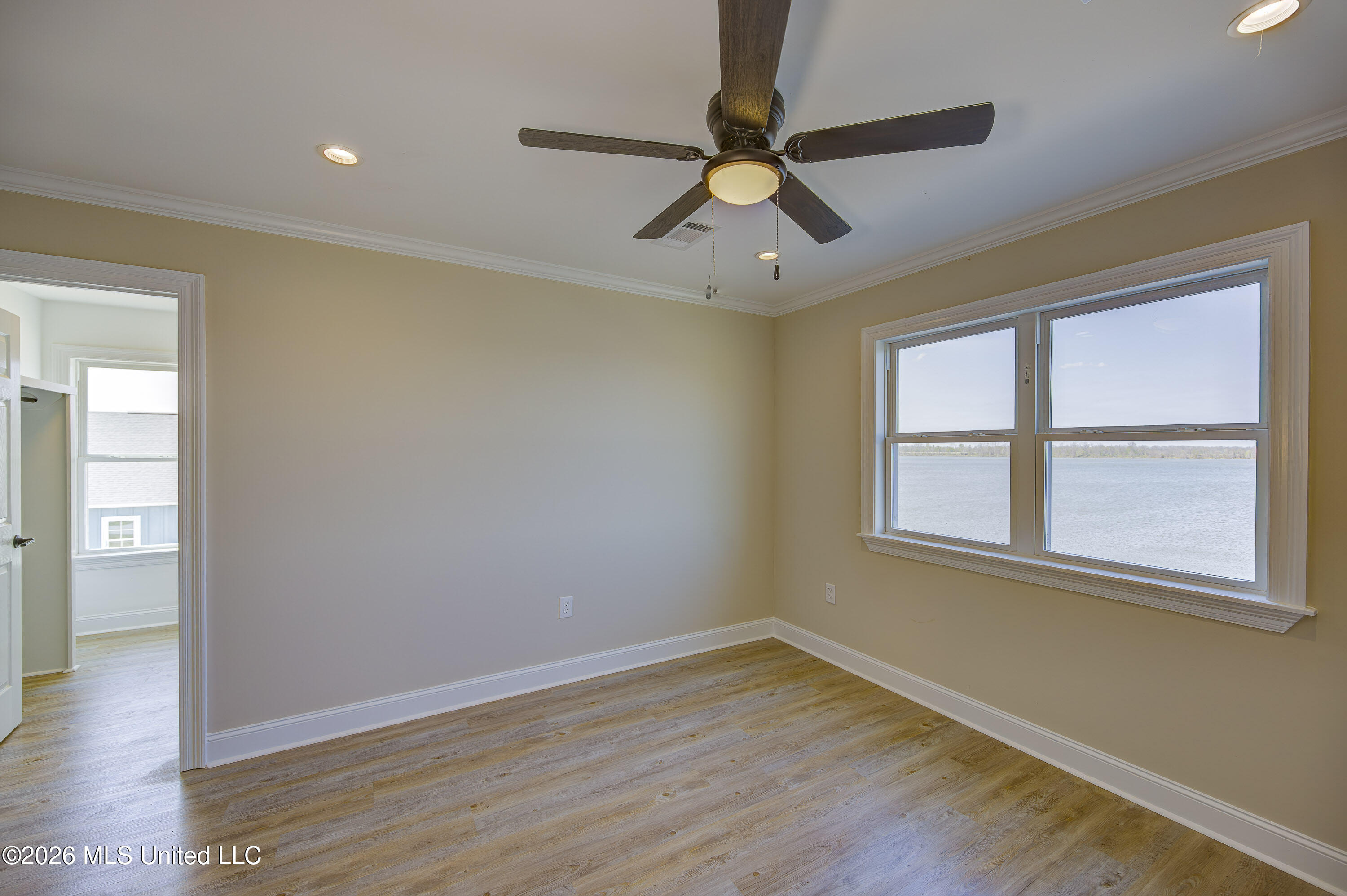 2410 Eagle Lake Shore Road Vicksburg, MS 39183 - Photo 33 of 55 Third Bedroom and Large Closet