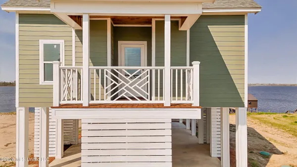 $399,000 | 2410 Eagle Lake Shore Road, Vicksburg, MS 39183