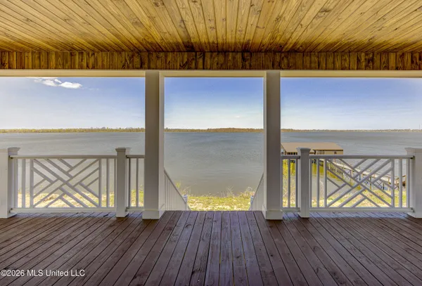 $399,000 | 2410 Eagle Lake Shore Road, Vicksburg, MS 39183