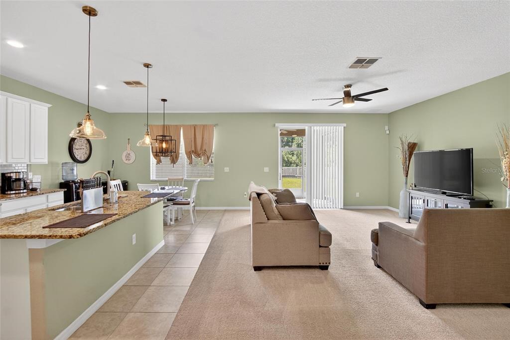 8435 Hunters Fork Loop Ruskin, FL 33573 - Photo 18 of 88