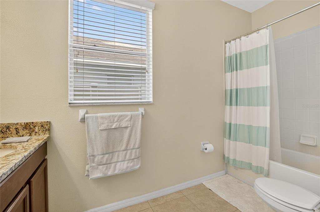 8435 Hunters Fork Loop Ruskin, FL 33573 - Photo 33 of 88