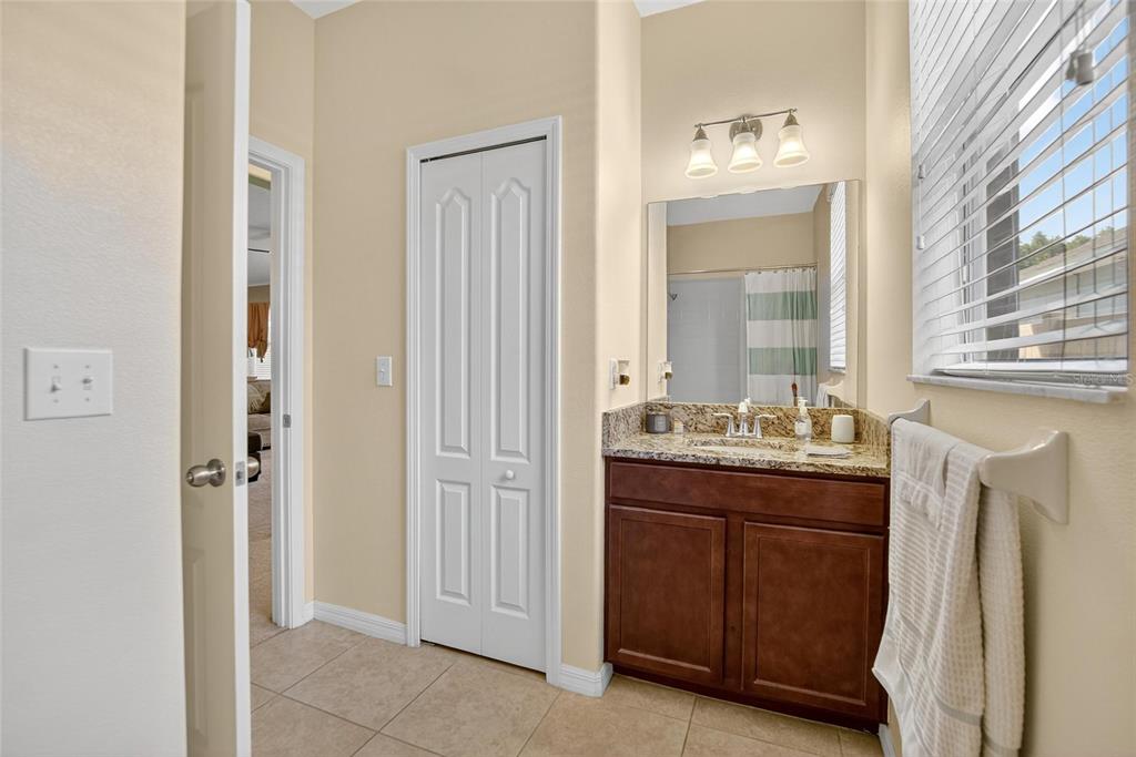 8435 Hunters Fork Loop Ruskin, FL 33573 - Photo 35 of 88