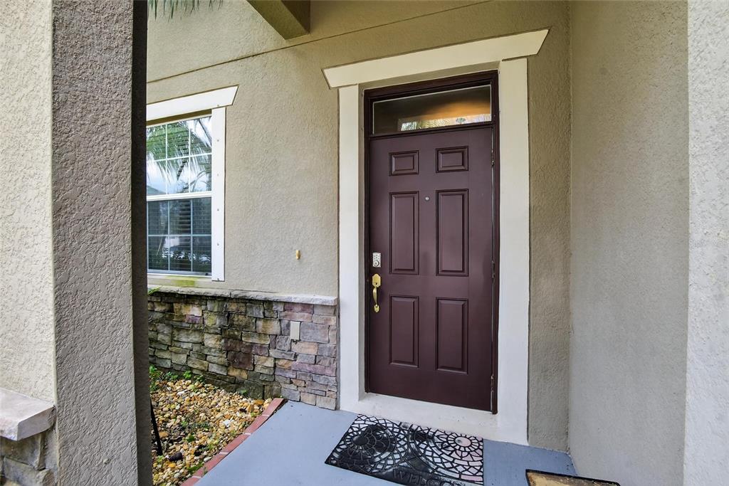 8435 Hunters Fork Loop Ruskin, FL 33573 - Photo 5 of 88