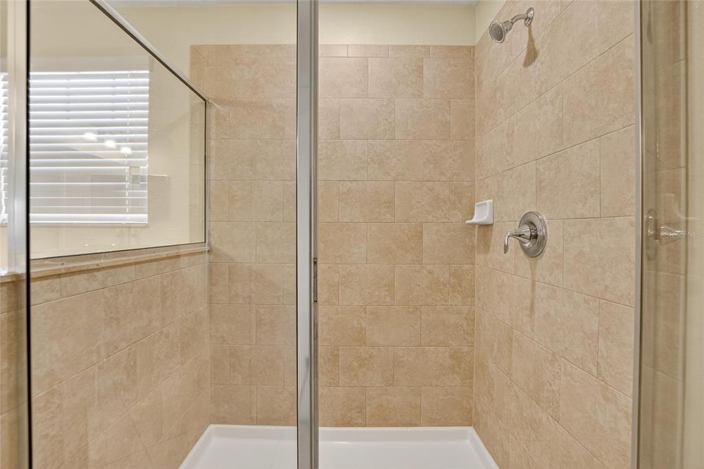 8435 Hunters Fork Loop Ruskin, FL 33573 - Photo 51 of 88