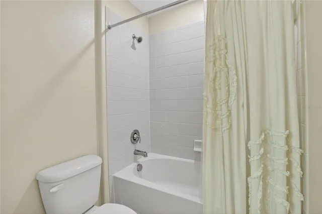 $367,000 | 8435 Hunters Fork Loop, Ruskin, FL 33573