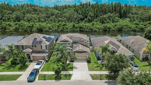 $367,000 | 8435 Hunters Fork Loop, Ruskin, FL 33573