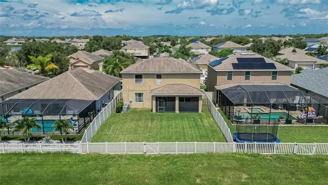 $367,000 | 8435 Hunters Fork Loop, Ruskin, FL 33573