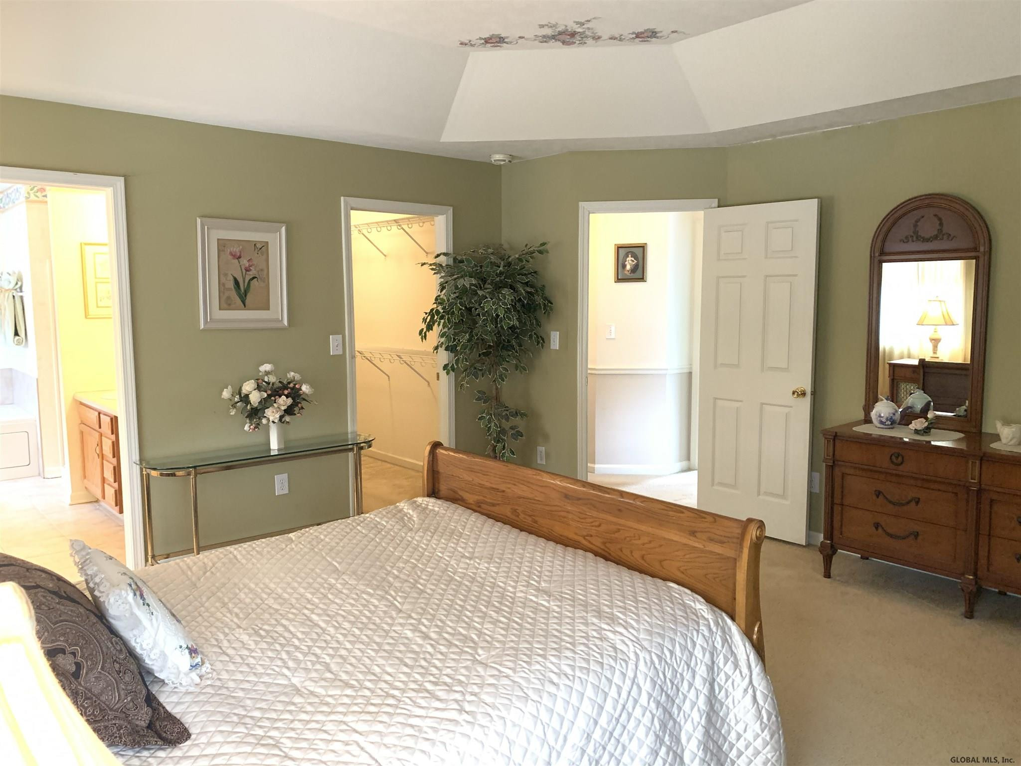4305 Consaul Road Schenectady, NY 12304 - Photo 8 of 37 Photo 8