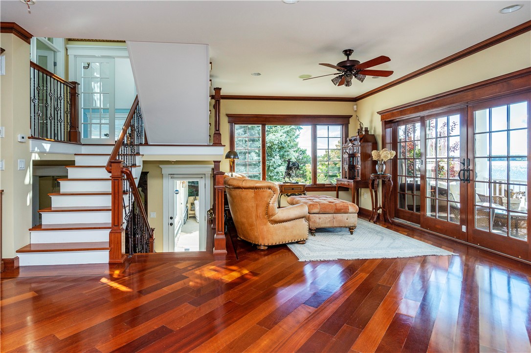 68 Melbourn Road Warwick, RI 02886 - Photo 12 of 50