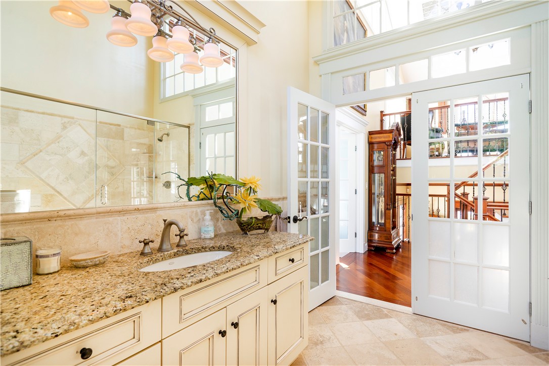 68 Melbourn Road Warwick, RI 02886 - Photo 24 of 50