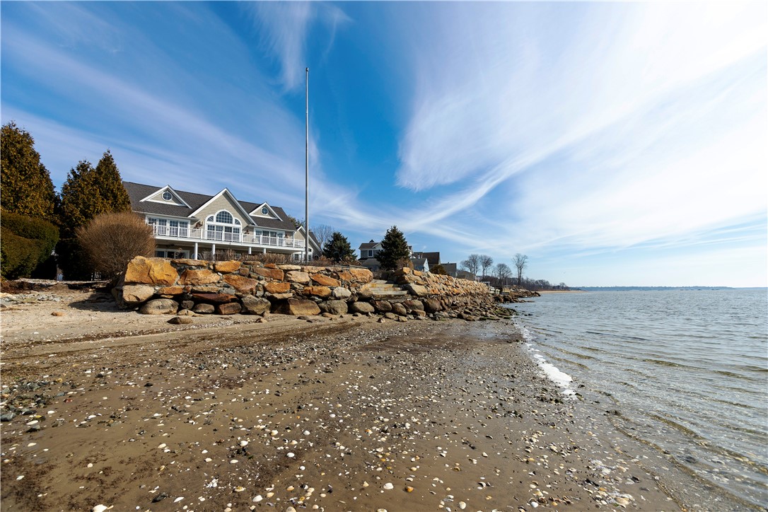 68 Melbourn Road Warwick, RI 02886 - Photo 46 of 50