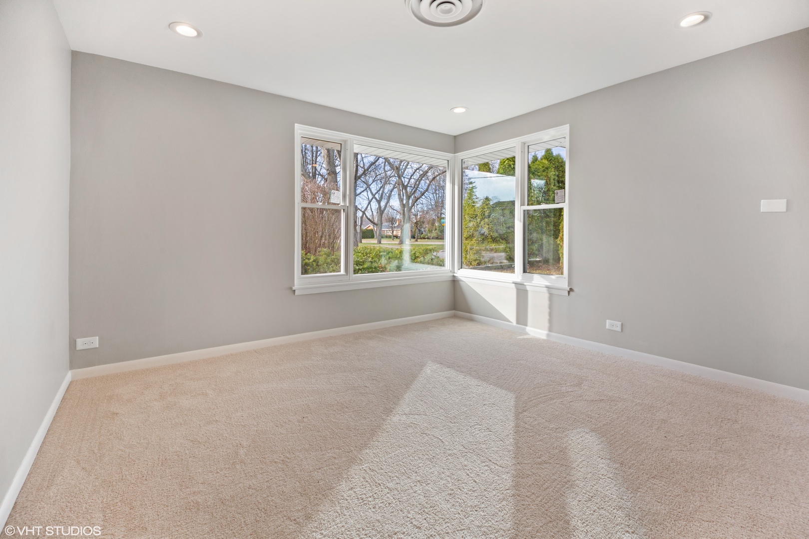 745 Indian Road Glenview, IL 60025 - Photo 15 of 20