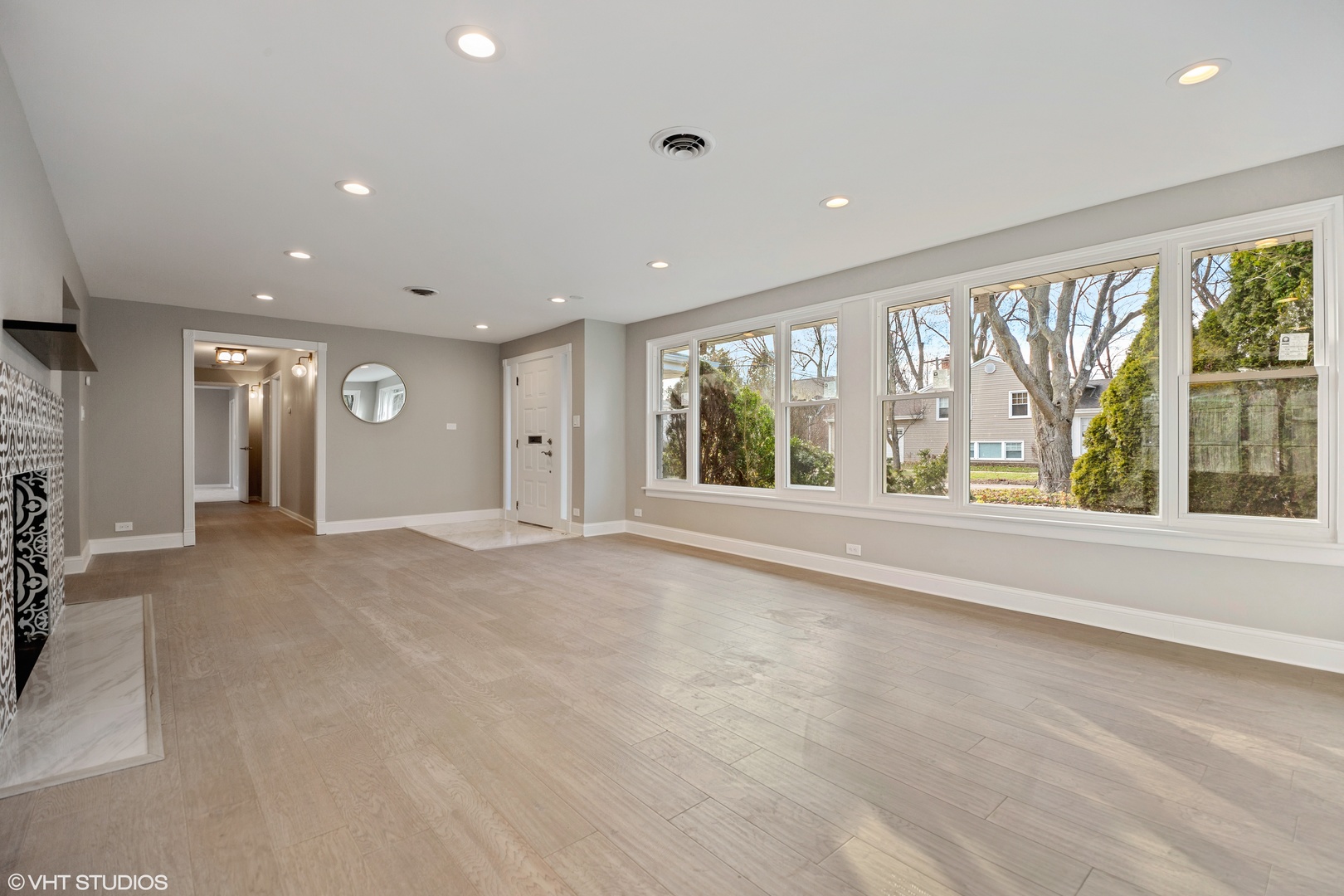 745 Indian Road Glenview, IL 60025 - Photo 7 of 20