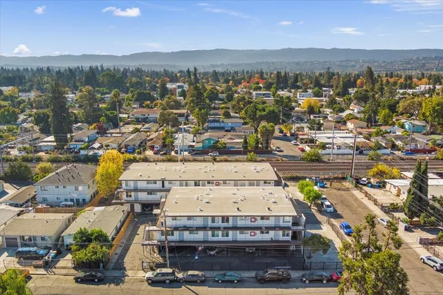 $8,800,000 | 200 Dumbarton Avenue, Redwood City, CA 94063