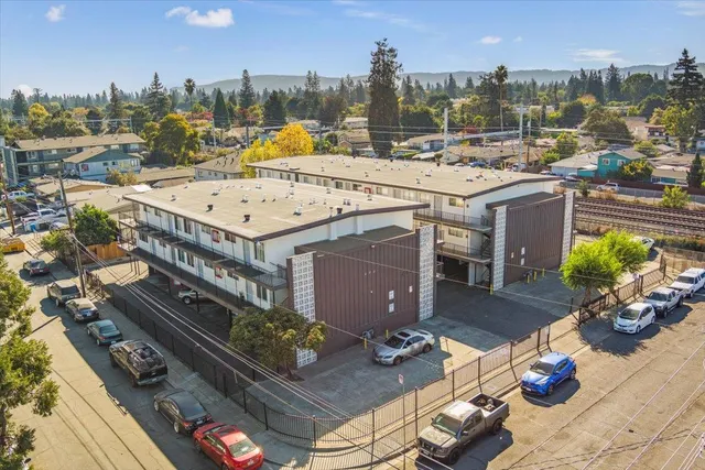 $8,800,000 | 200 Dumbarton Avenue, Redwood City, CA 94063