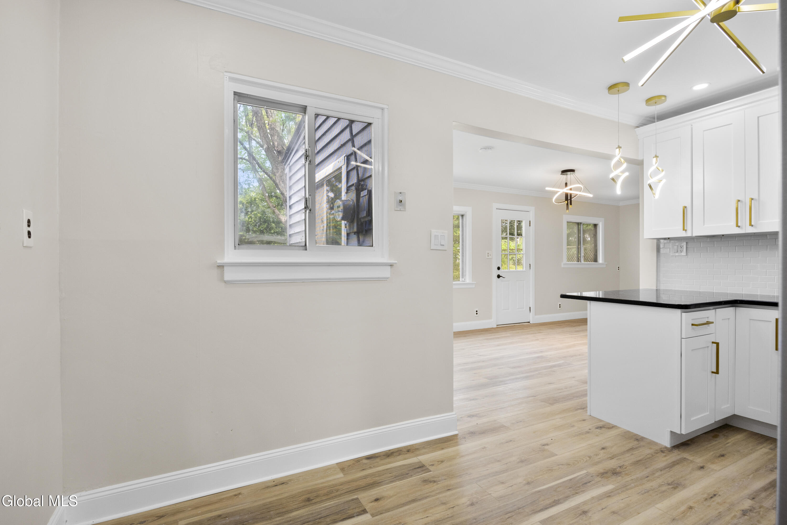 789 Troy Schenectady Road Latham, NY 12110 - Photo 14 of 37 14