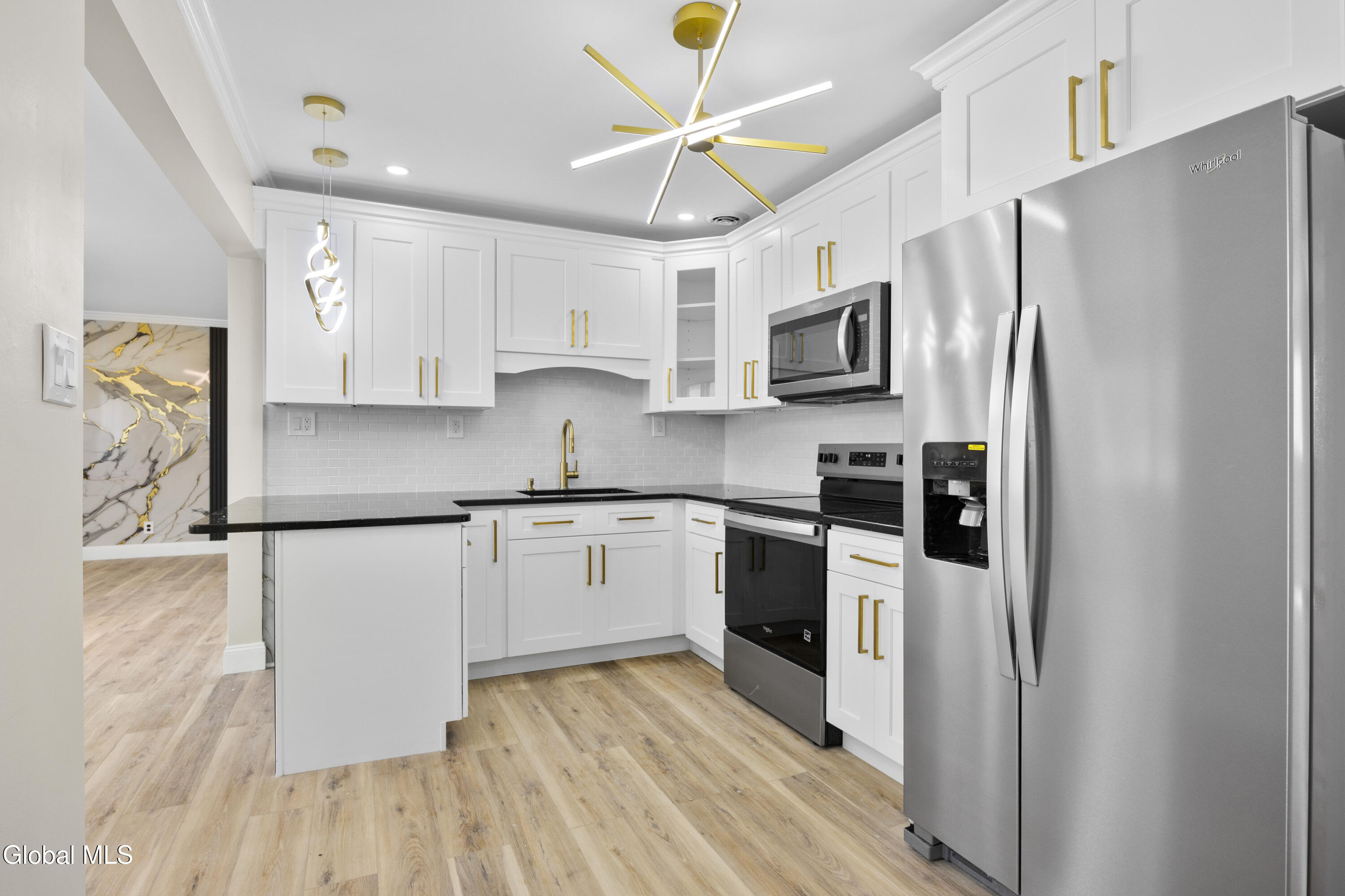 789 Troy Schenectady Road Latham, NY 12110 - Photo 16 of 37 16