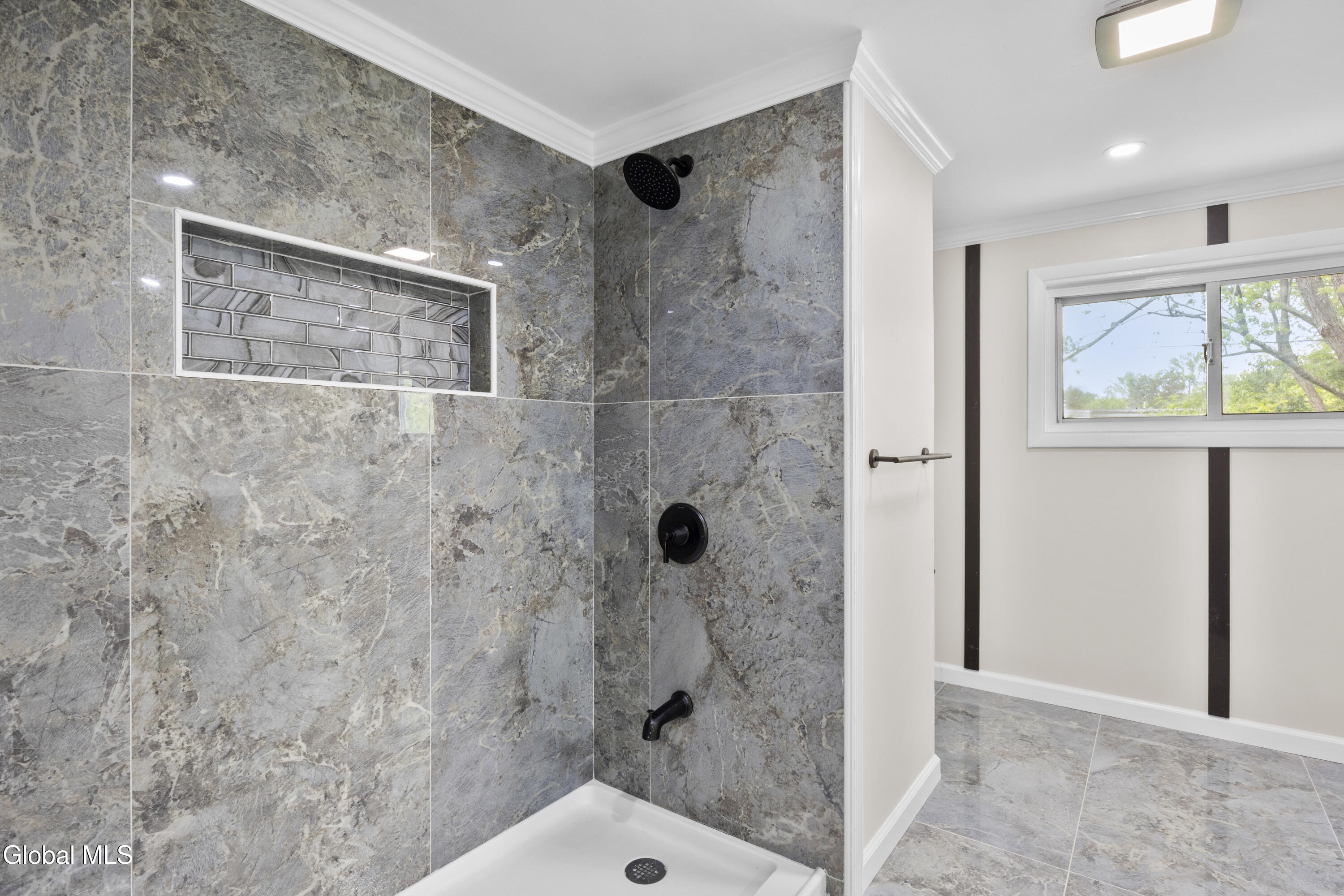 789 Troy Schenectady Road Latham, NY 12110 - Photo 31 of 37 31