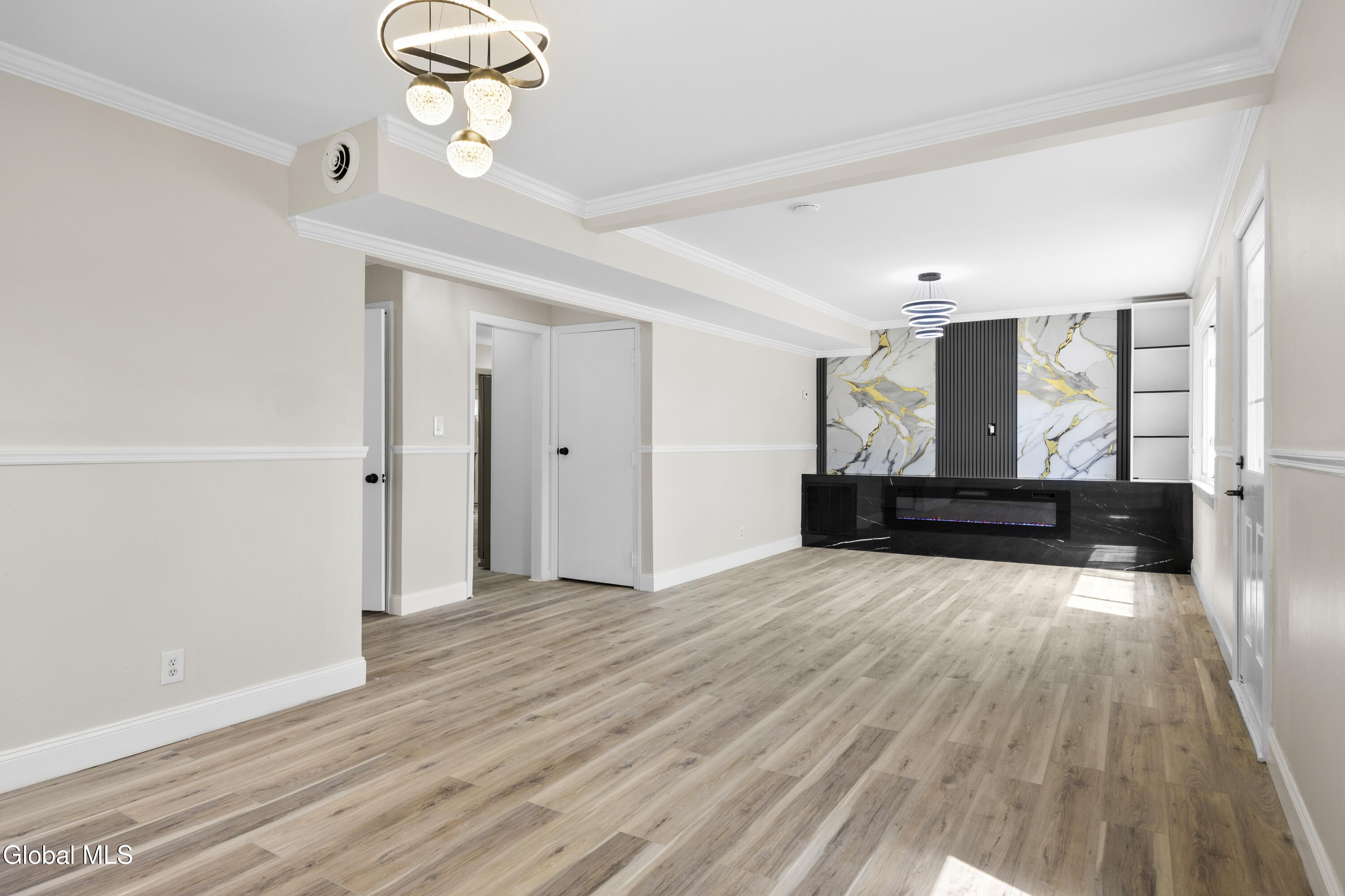 789 Troy Schenectady Road Latham, NY 12110 - Photo 6 of 37 6