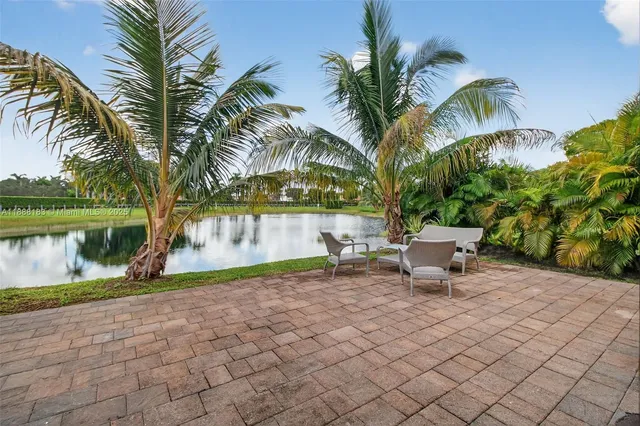 $3,500 | 3616 Southeast 2nd Drive, Homestead, FL 33033