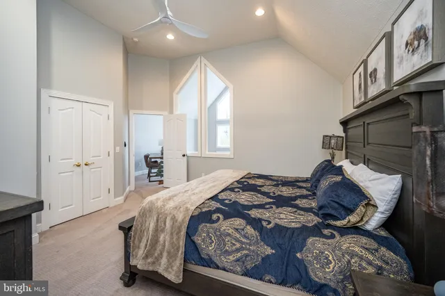 $2,100,000 | 209 Glendale Road, Oakland, MD 21550