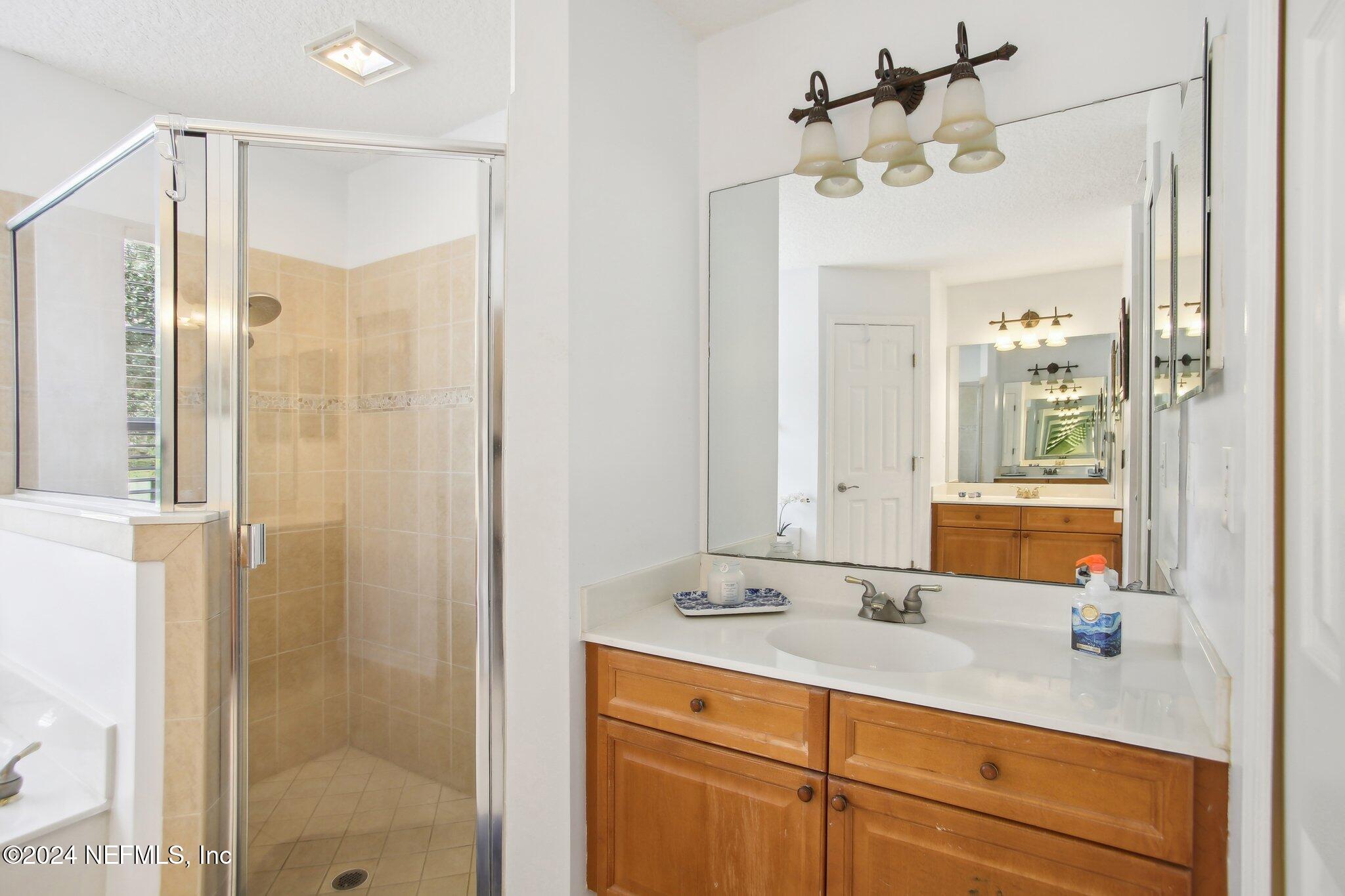2416 Country Side Drive Fleming Island, FL 32003 - Photo 19 of 52 Master Bath