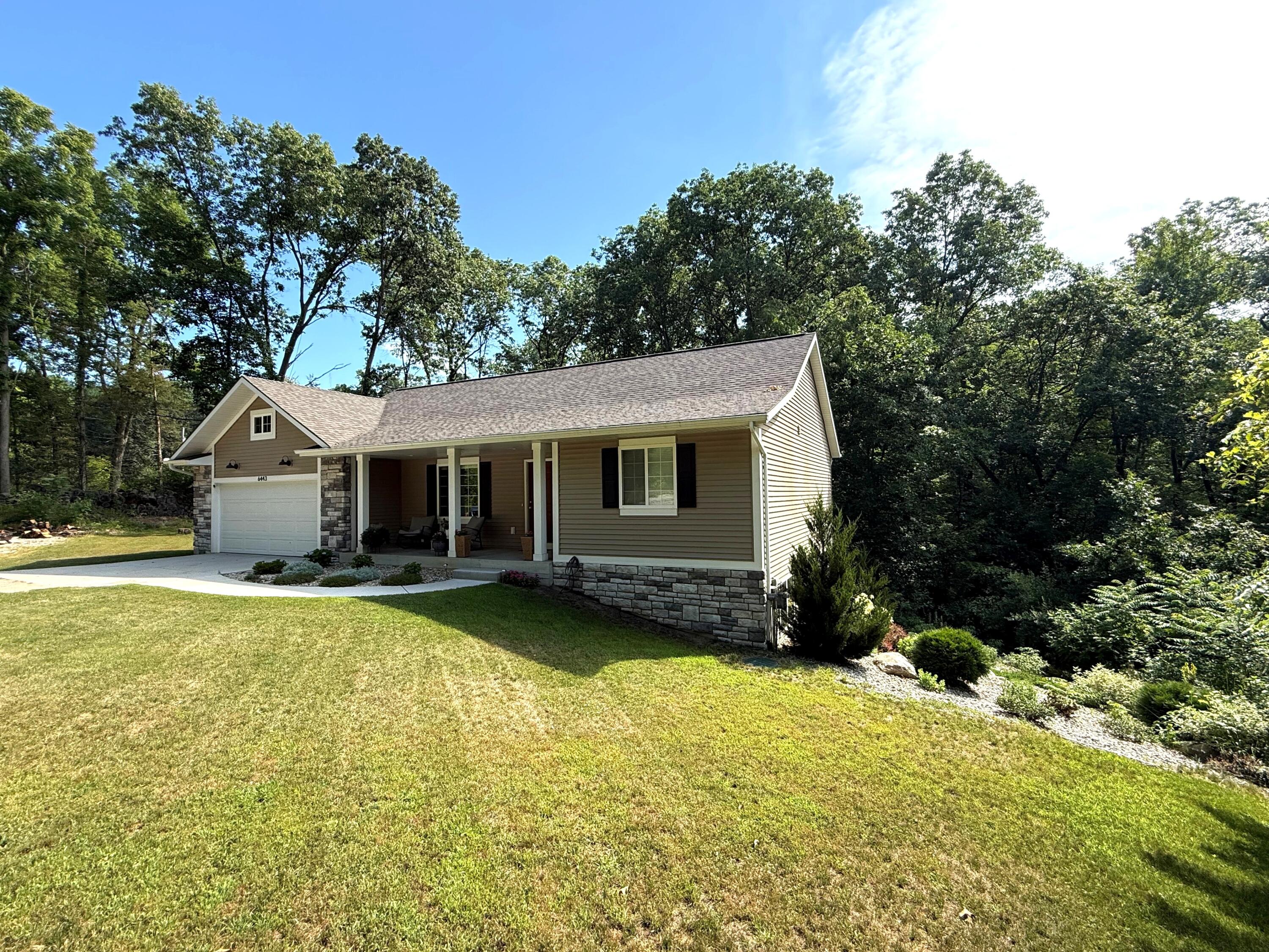 6443 Lindsey Road Delton, MI 49046 - Photo 2 of 9 8