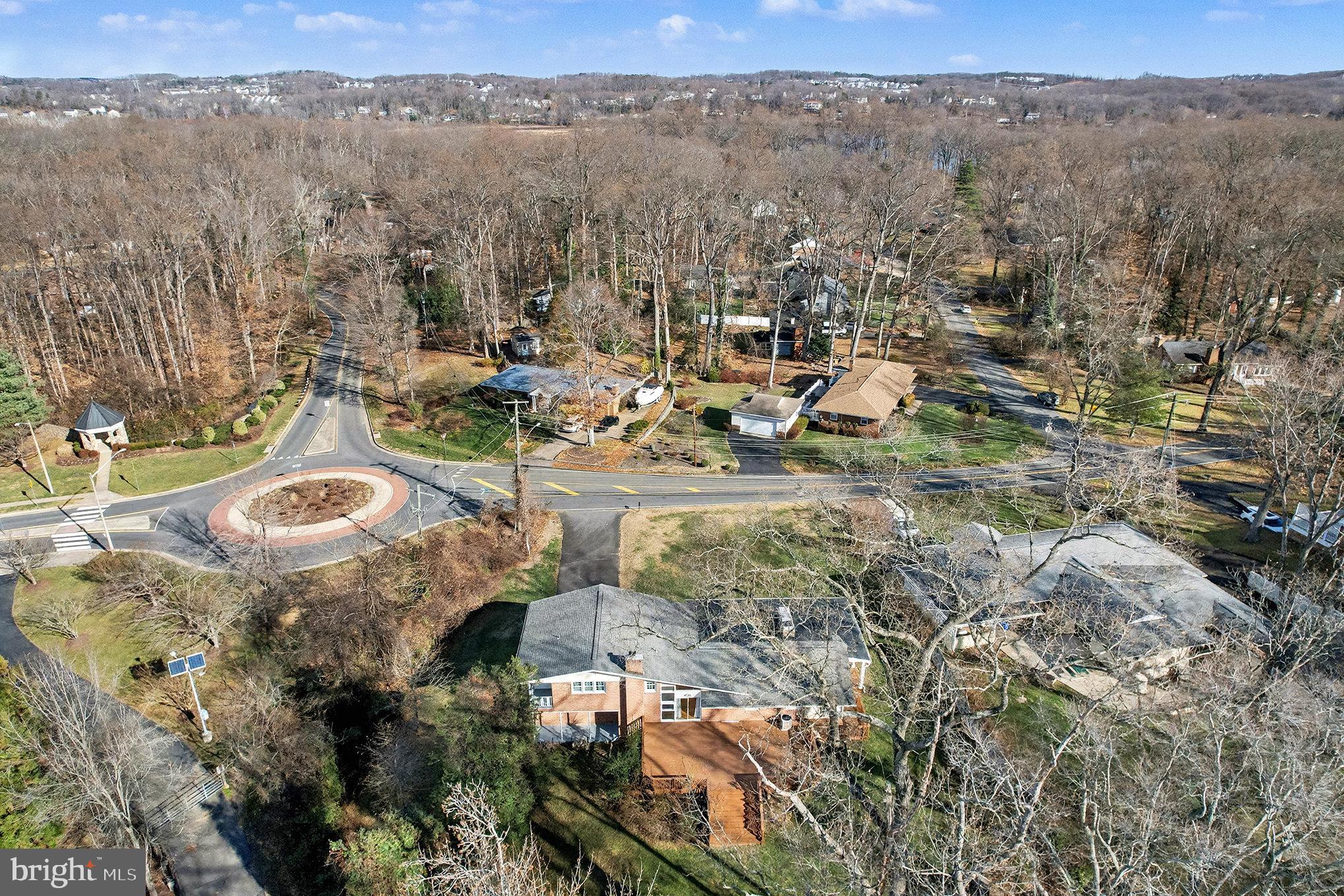 18316 Cabin Road Triangle, VA 22172 - Photo 36 of 42 a view of a city
