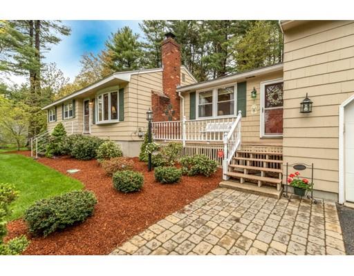 22 Governor Peabody Road Billerica, MA 01821 - Photo 2 of 27 Gallery Image 2