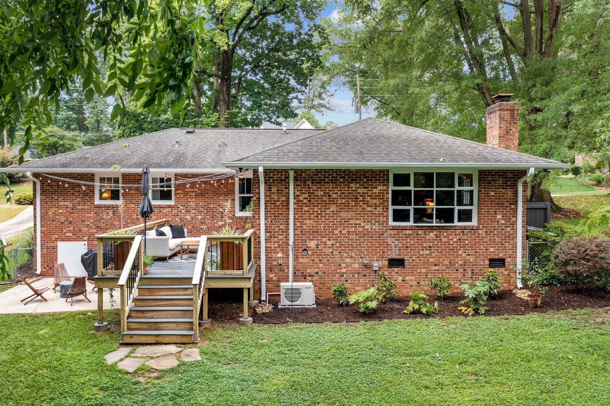 4912 Latimer Road Raleigh, NC 27609 - Photo 32 of 35 Photo 32