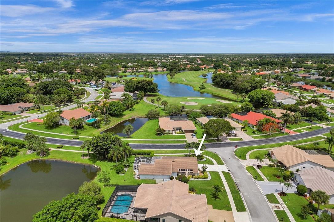 10066 Camelback Lane Boca Raton, FL 33498 - Photo 32 of 34 a view of a city