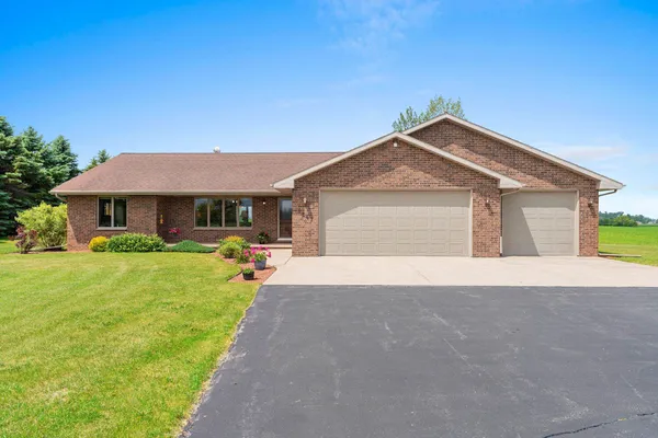$440,000 | 2847 Stump Road, New Franken, WI 54229