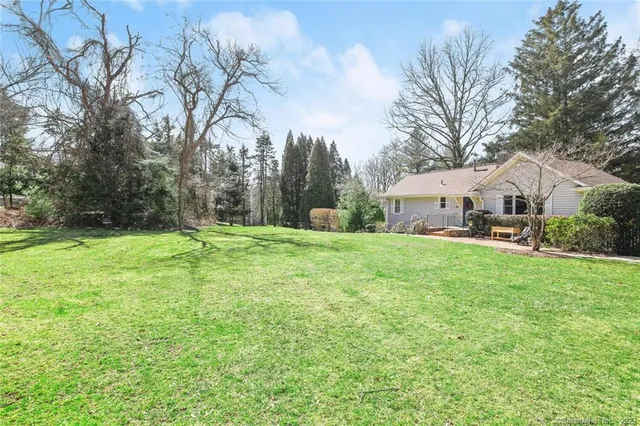 a view of an entryway