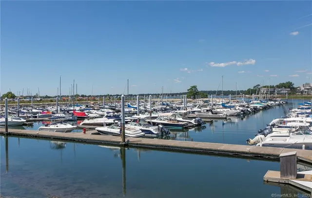 $4,975 | 8 Cross Highway, Unit B, Westport, CT 06880