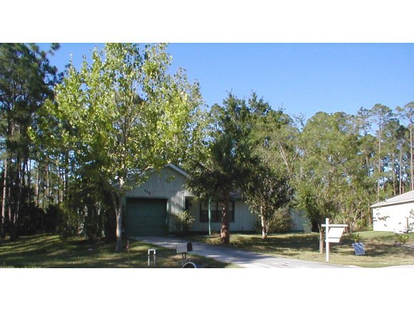 449 Wayland Road Southwest Palm Bay, FL 32908 - Photo 1 of 11 Primary Photo
