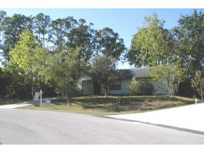 449 Wayland Road Southwest Palm Bay, FL 32908 - Photo 2 of 11 Additional Photo