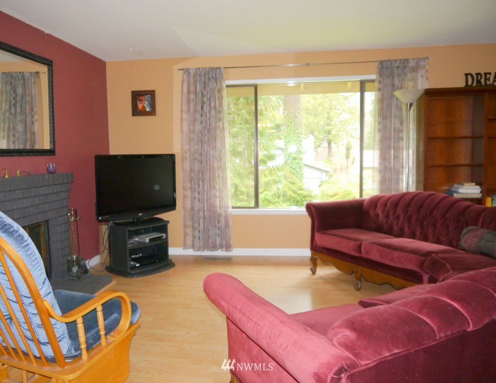 45417 Southeast Tanner Road North Bend, WA 98045 - Photo 4 of 24 Gallery Image 4