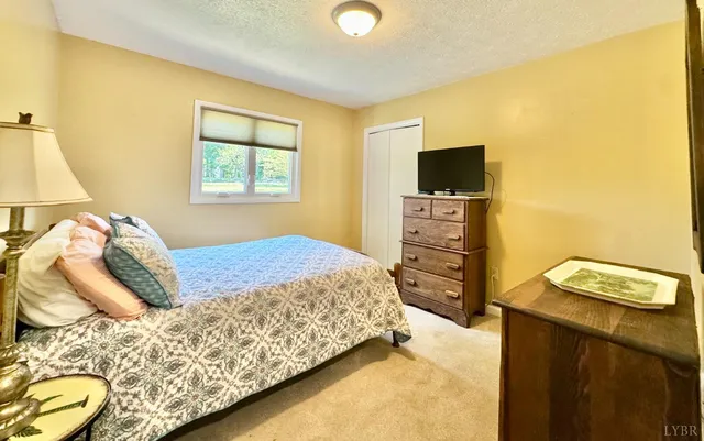 $480,000 | 854 Woodlawn Trail, Appomattox, VA 24522