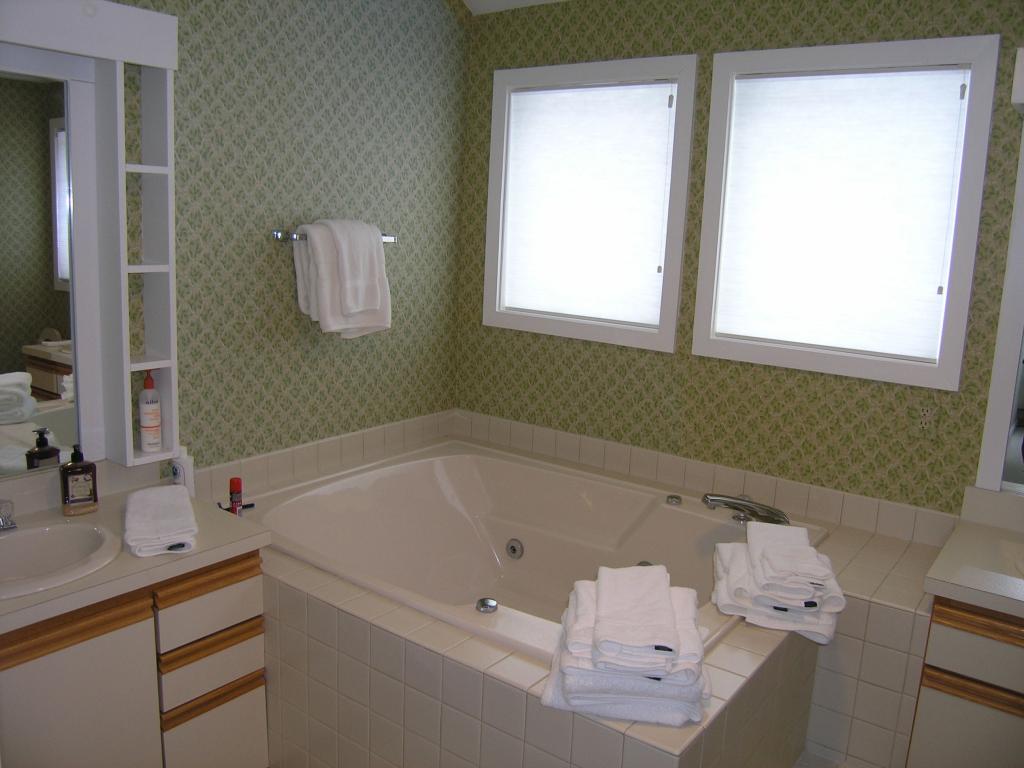 12 Forest Rim Way, Unit E1 Waterville Valley, NH 03215 - Photo 16 of 36 Gallery Image 16