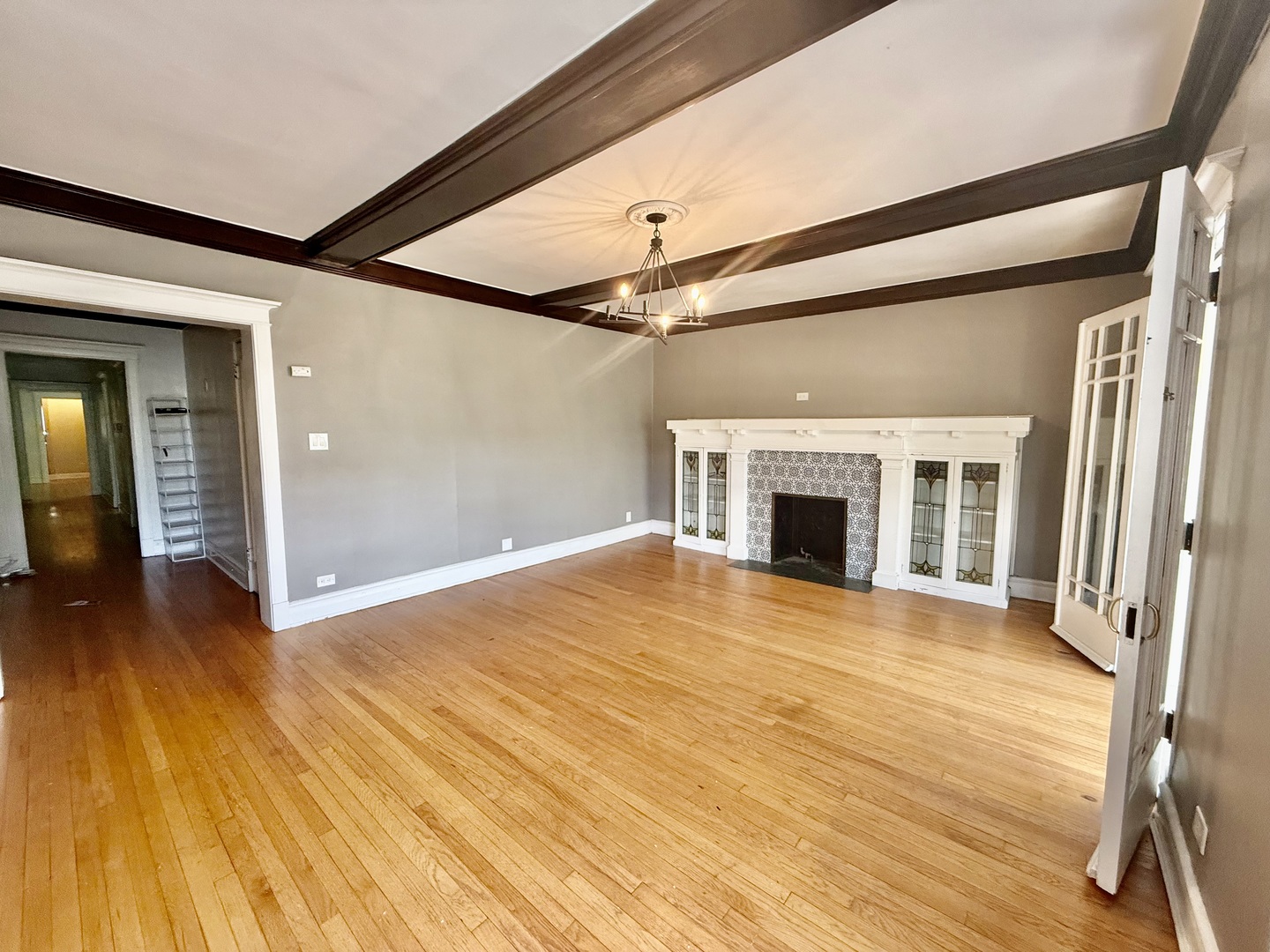 4149 North Sheridan Road, Unit 3 Chicago, IL 60613 - Photo 3 of 17