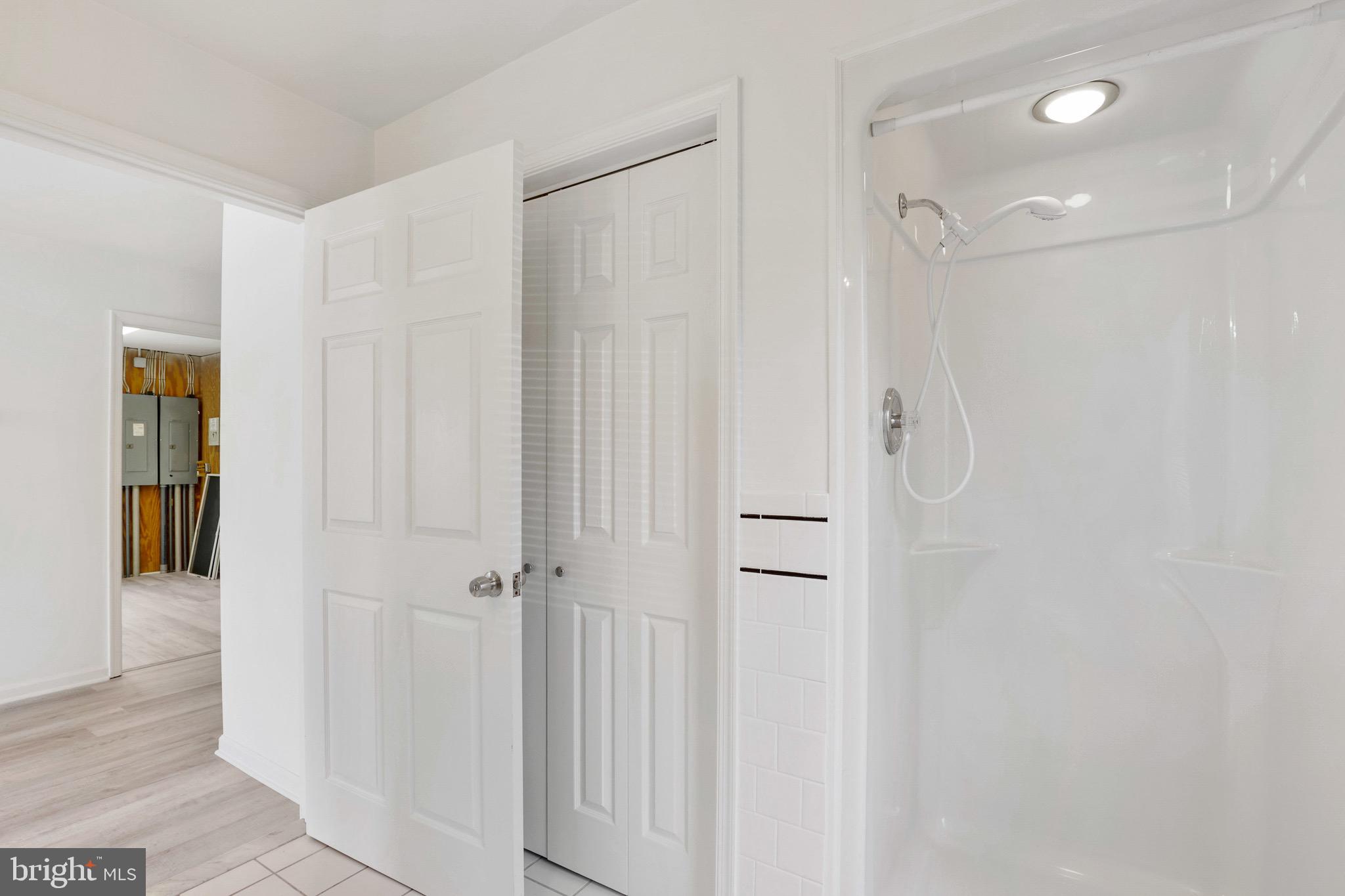 1414 Shore Road Baltimore, MD 21220 - Photo 38 of 92
