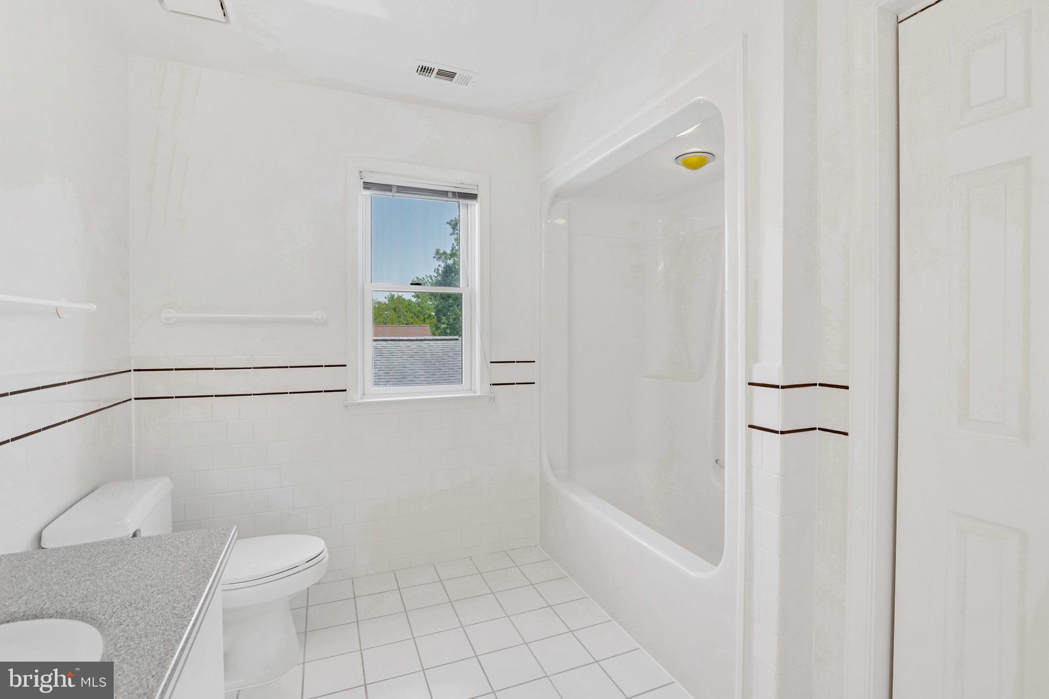 1414 Shore Road Baltimore, MD 21220 - Photo 66 of 92