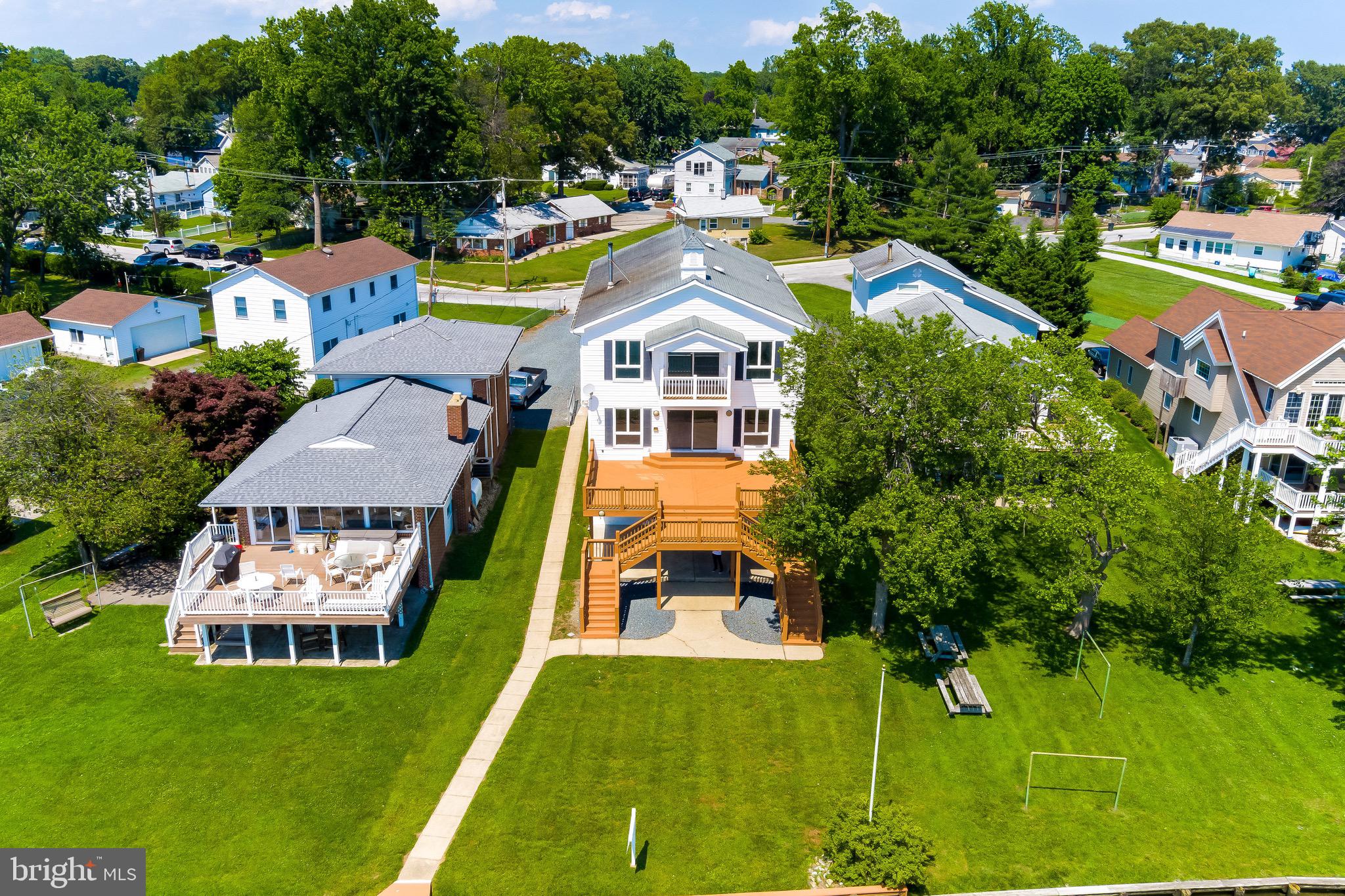 1414 Shore Road Baltimore, MD 21220 - Photo 9 of 92