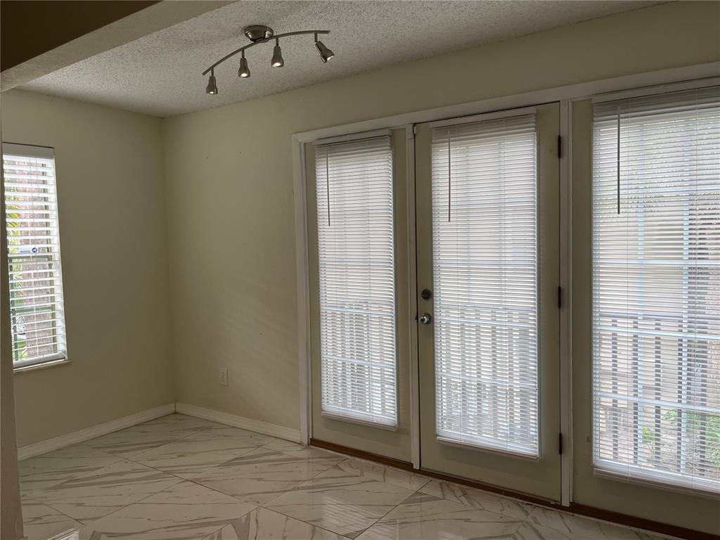 232 Afton Square, Unit 201 Altamonte Springs, FL 32714 - Photo 5 of 28