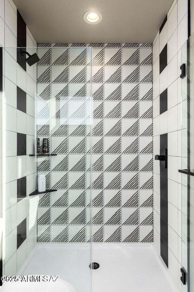 5901 West El Camino Del Cerro Tucson, AZ 85745 - Photo 31 of 50 a bathroom with a shower