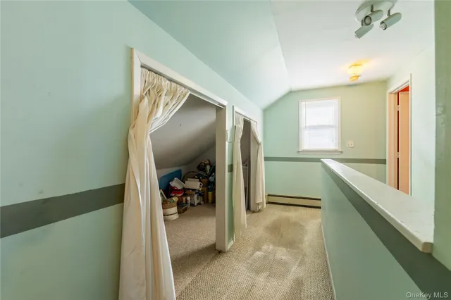 $899,000 | 959 North 5th Street, New Hyde Park, NY 11040